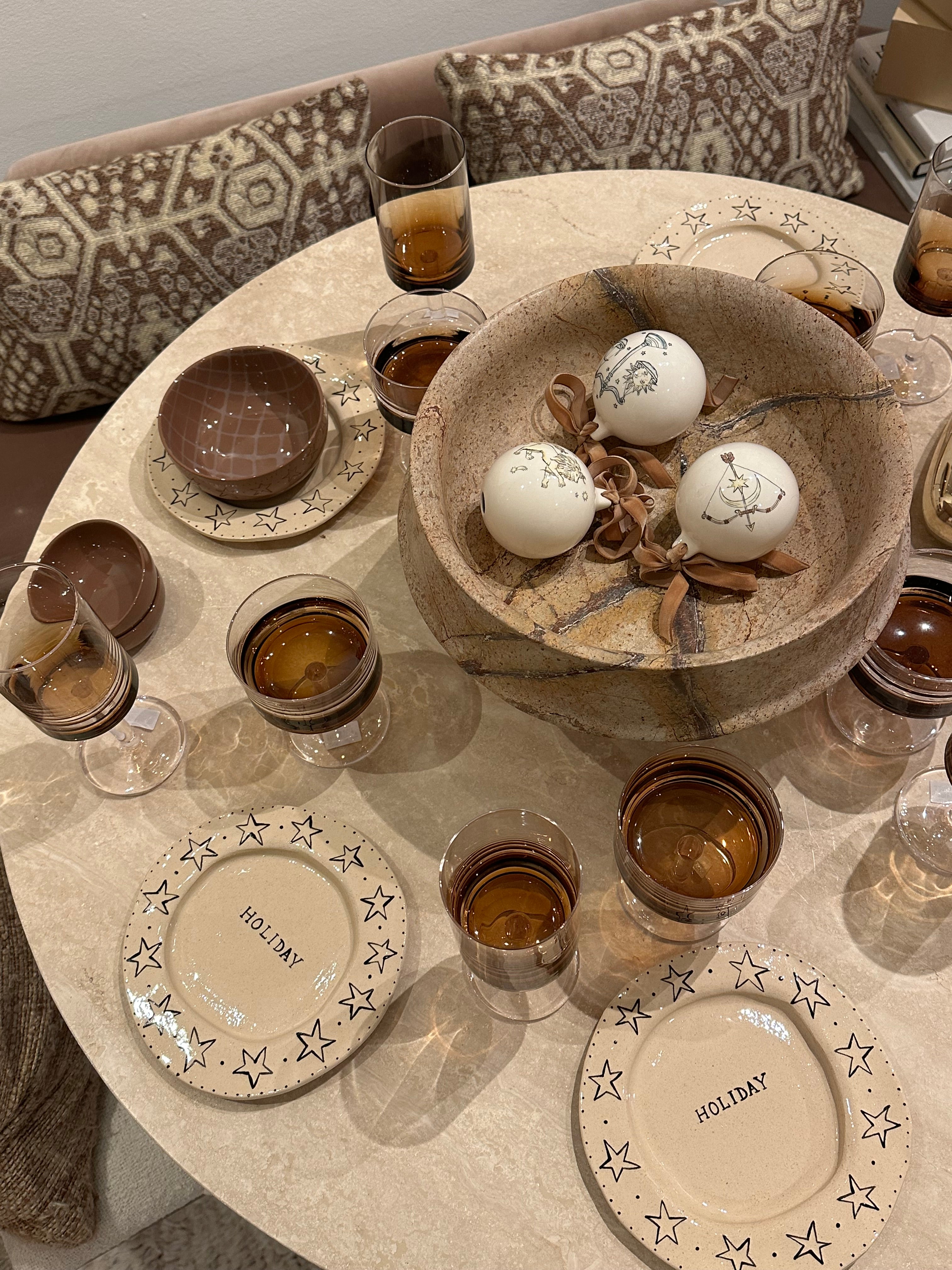 The Holiday limited edition big plate the English boys x Noëlle