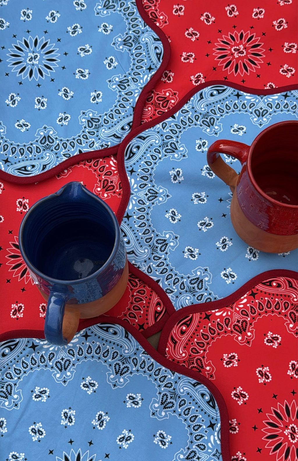Club Carlotta SET OF 2 TWO SIDED LILY PAISLEY PLACEMATS RED/BLUE