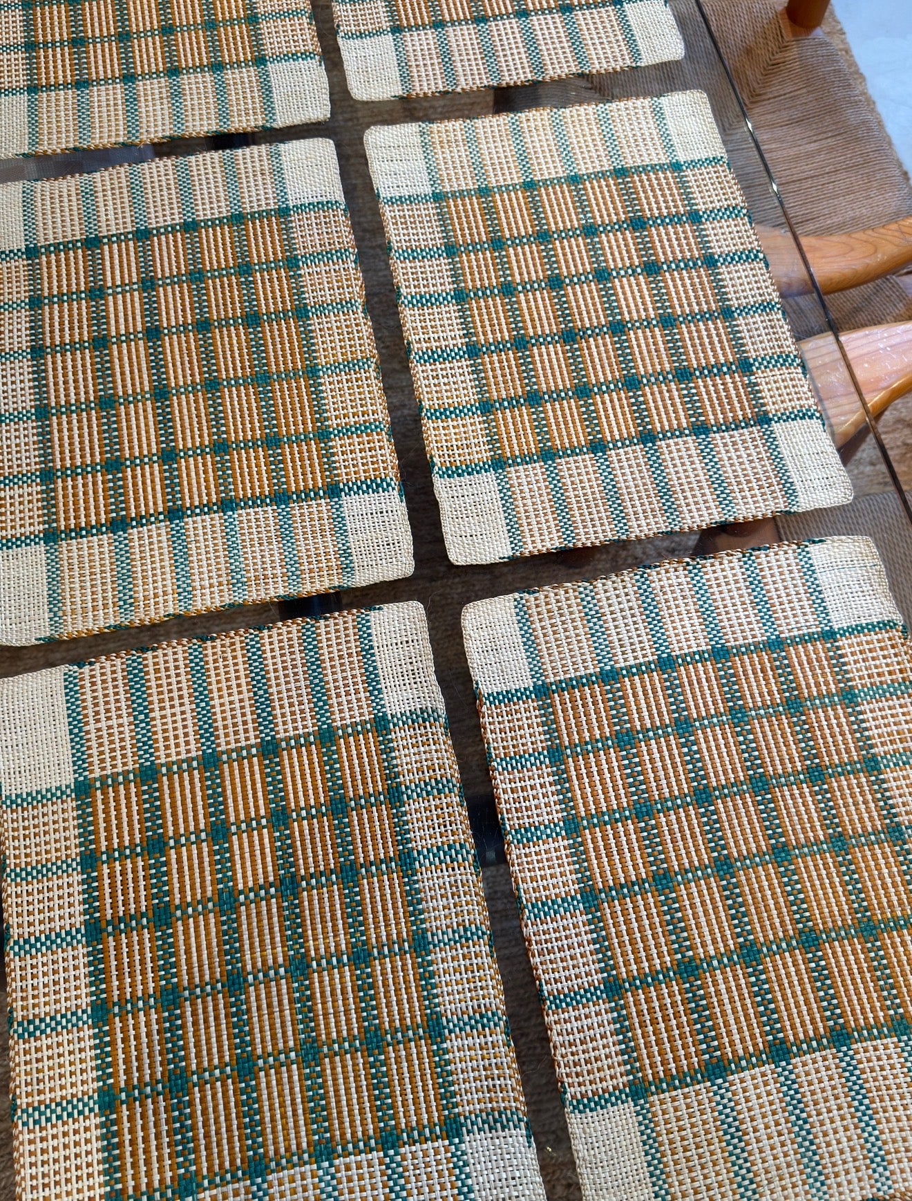 Guanabana Straw placemats set of 6 green/natural
