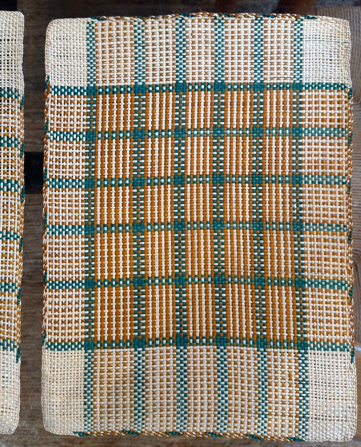Guanabana Straw placemats set of 6 green/natural