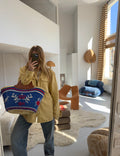 Entrudo Póvoa - embroidered basket in electric blue