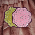 Club Carlotta SET OF 2 TWO-SIDED LILY PAISLEY PLACEMATS OLIVE/PINK