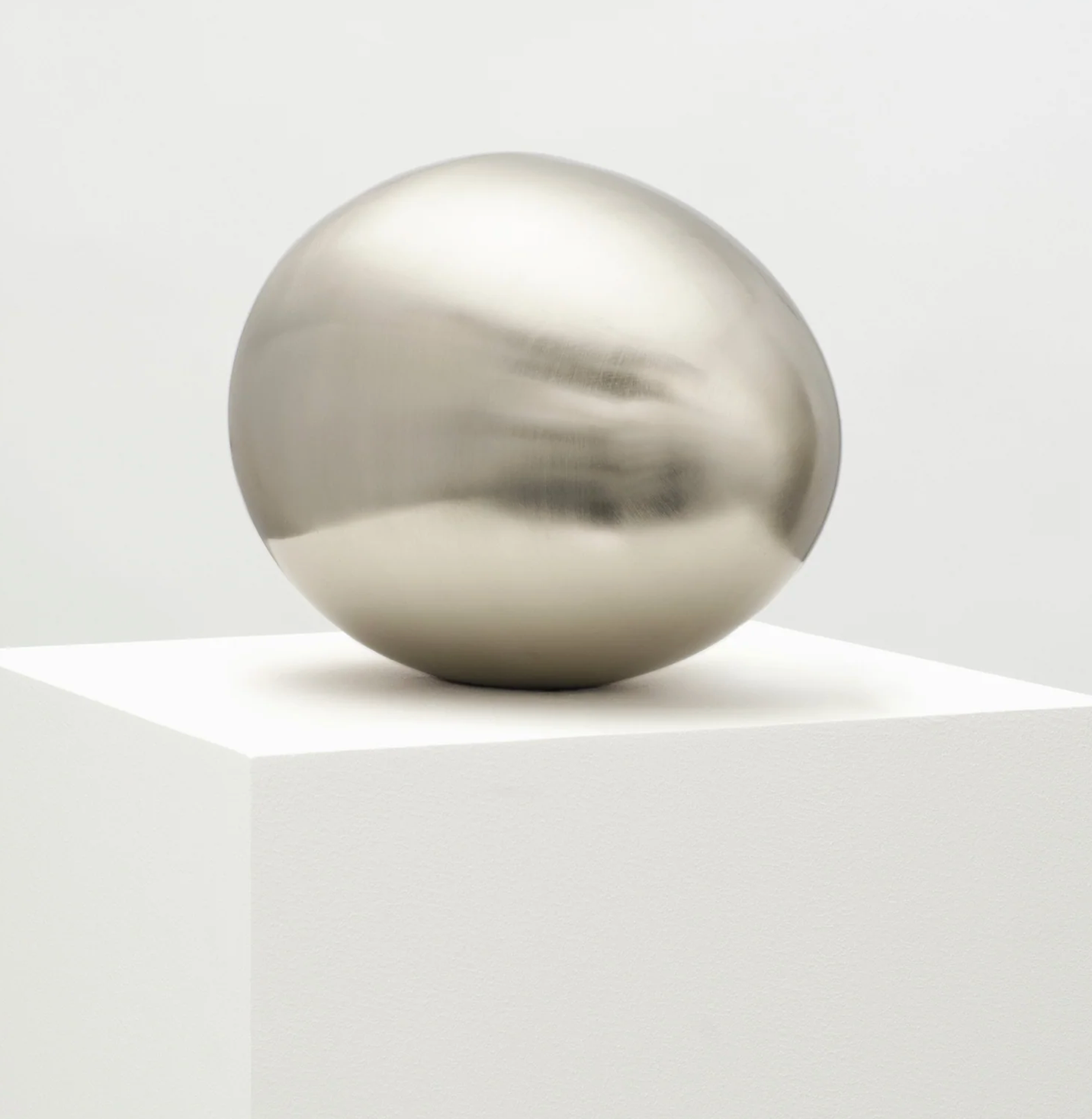 Fourth Street Egg Sculpture - Brushed Silver