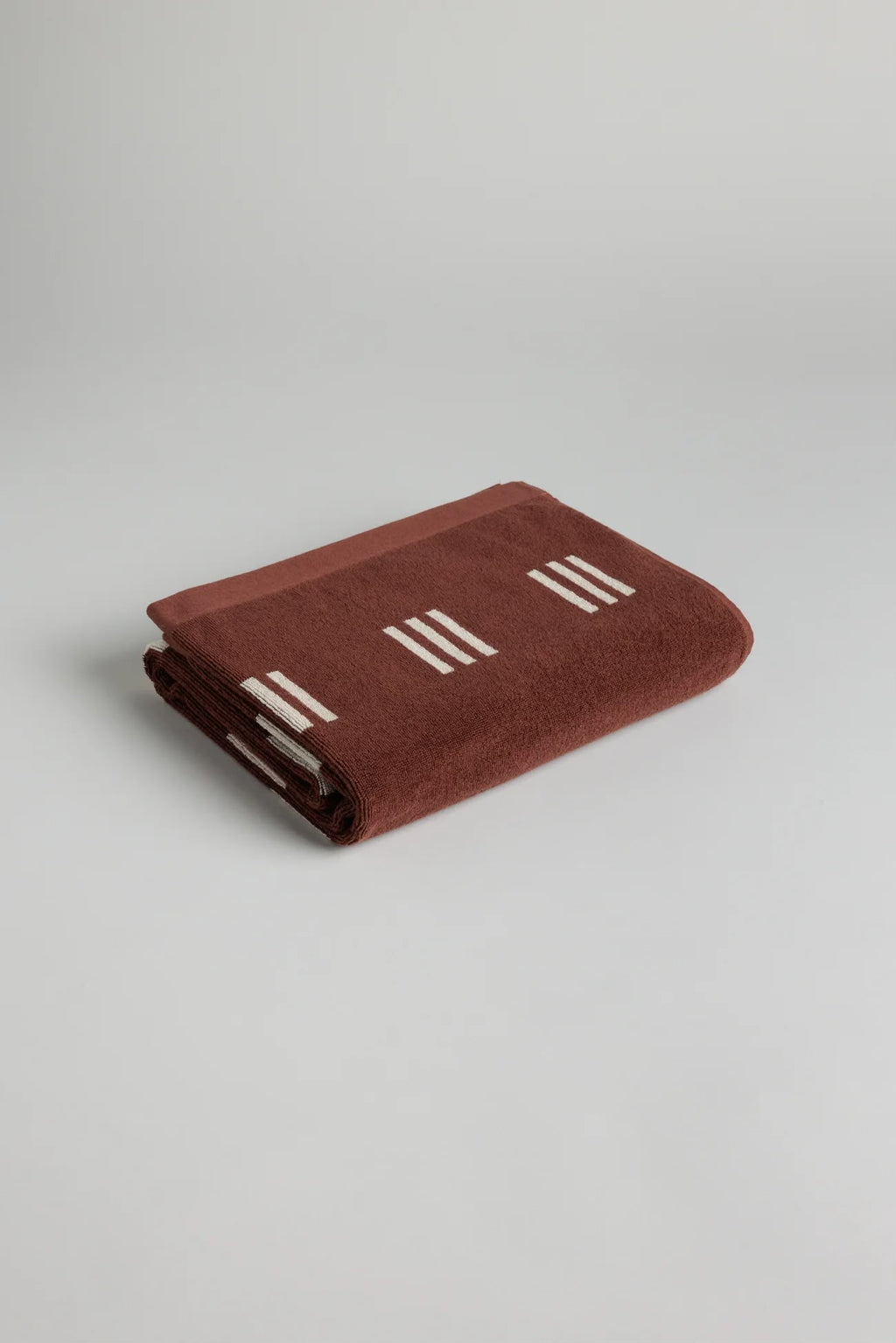BAINA Claremont Bath Towel - Mudbrick & Crème