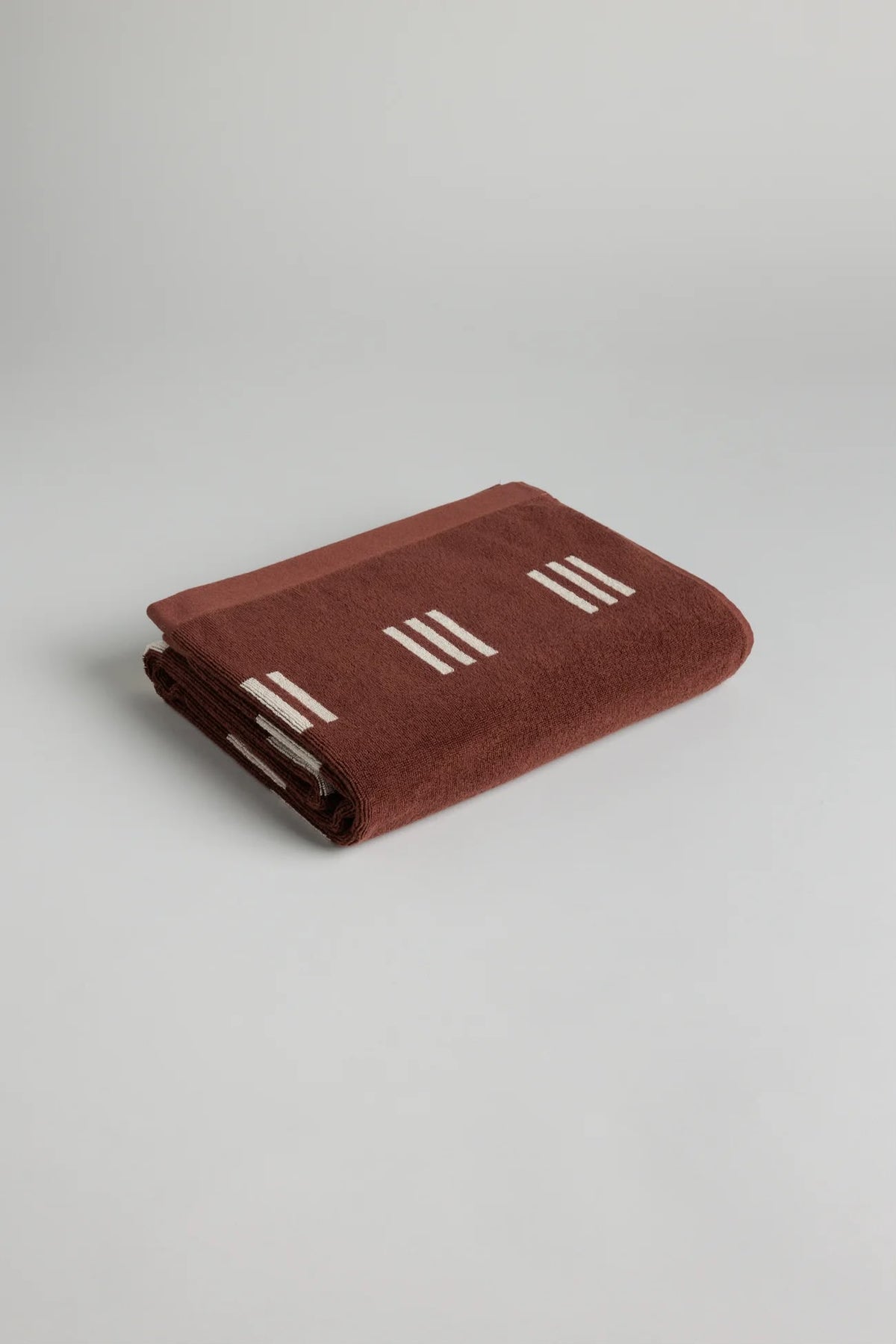 BAINA Claremont Bath Towel - Mudbrick & Crème